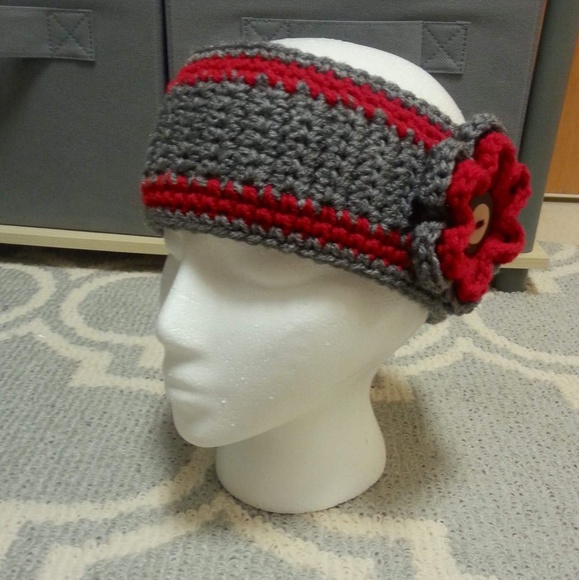 Handmade Crocheted OSU Ohio State Buckeye Headband - Picture 2 of 3